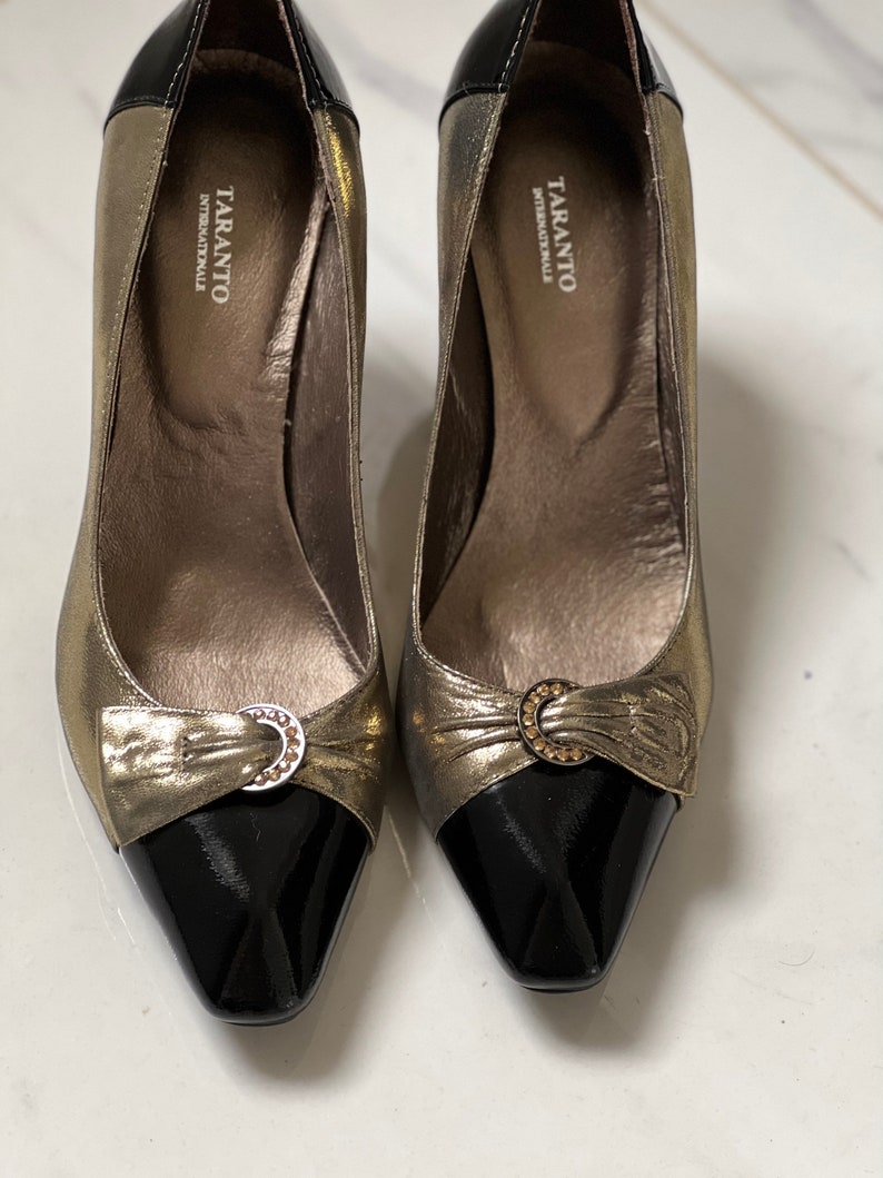 Florence - Classic Pumps