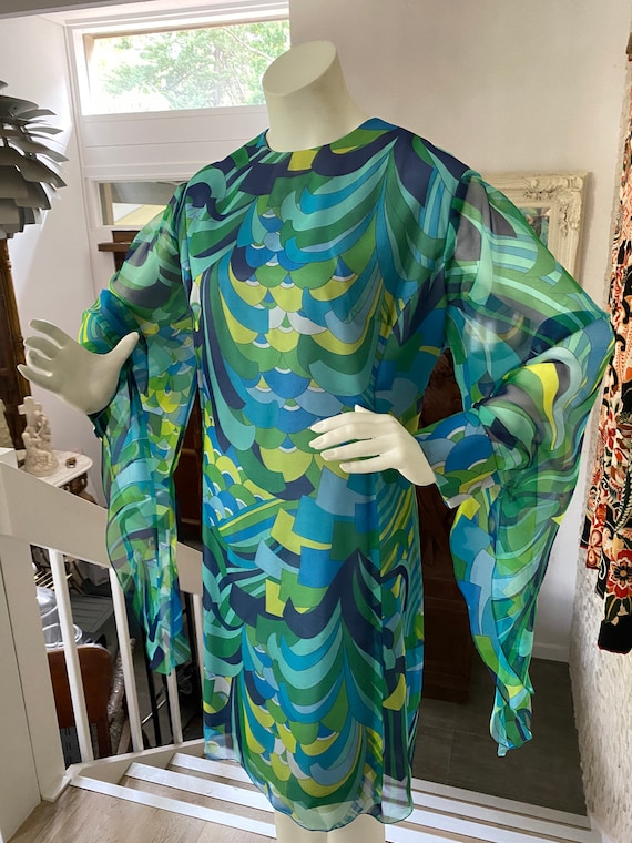 Vintage sixties Madmen hostess dress
