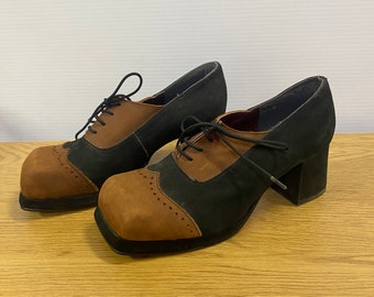 Vintage seventies womens two tone platform shoes
