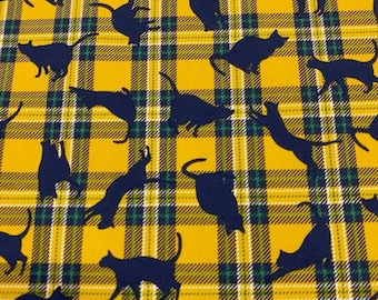 Tela de algodón ligero Severberry de Black Cats fabricada en Japón por medio metro