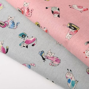 Lifestyle Cats Cotton mixed Linen Made in Japan fabric for bag, table cloth, clothings by Half Yard