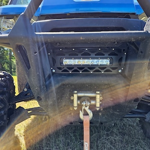 Can Am Defender steel lightbar grille