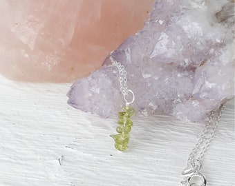 PERIDOT NECKLACE | sterling silver necklace | peridot crystal chip pendant | peridot gemstone chip pendant | august birthstone necklace |