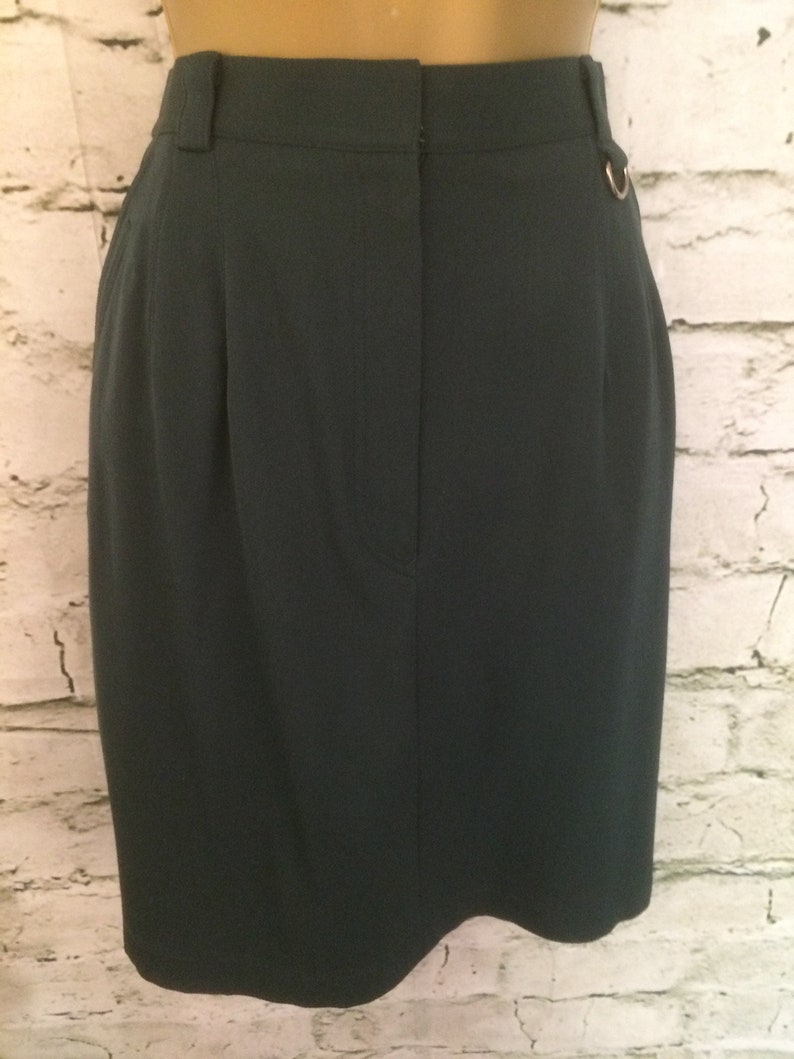 green skirt size 8