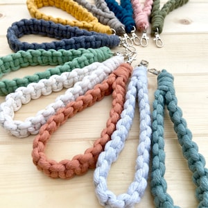 LANYARD | Macramé Keychain Wristlet | Boho Modern Decor Retro