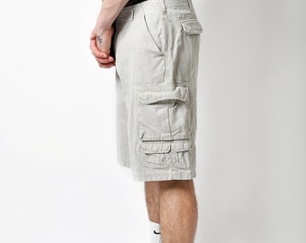 Pantalones cortos cargo largos vintage beige y gris para hombre / Pantalones cortos multibolsillos para senderismo y acampada turística / Pantalones cortos de verano Y2K de sarga de los años 90 / Talla M mediana