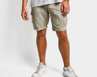 Vintage beige cargo shorts for men | Multi pocket hiking tourist camp shorts | Classic summer vacation cotton shorts | Large L size