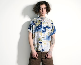 Hawaiian 90s pattern shirt men | Vintage printed floral palm beach multi colour summer button up shirt | Retro Aloha short sleeve shirt S/M