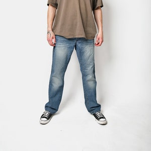 Y2K vintage straight distressed wash jeans | 00&#39;s era medium blue washed bleached jeans | 33/32 size