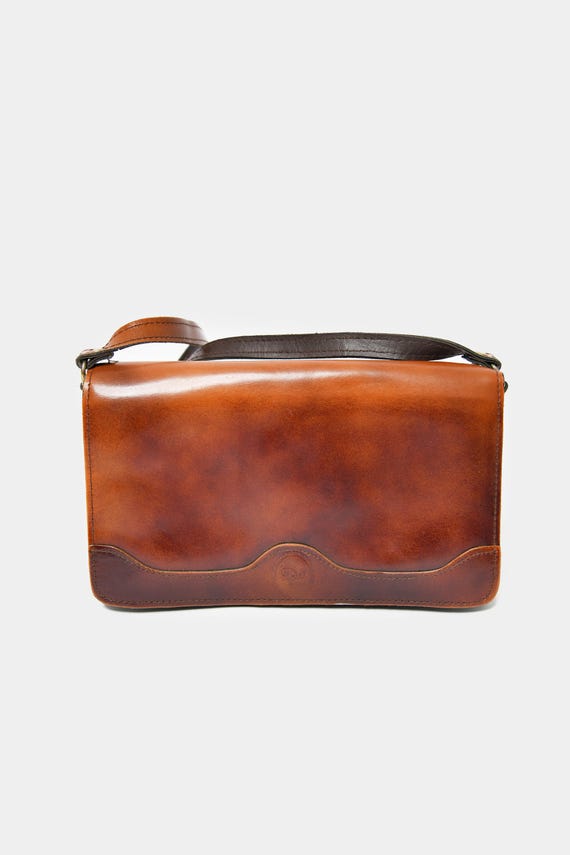 Vintage Brown Glossy Leather Shoulder Bag | 1990s 90s Style 