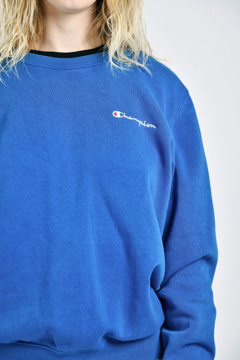 Vintage Champion sweatshirt in blue colour unisex Y2K 90s sport athletic jumper pullover crewneck sweater Women's M or Men's S size image 6