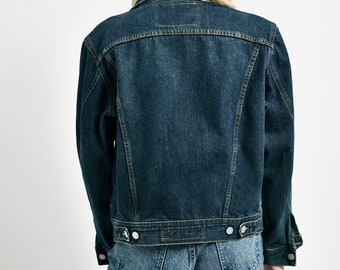 444 80s Jean Jacket Stock Photos, High-Res Pictures, and Images - Getty  Images