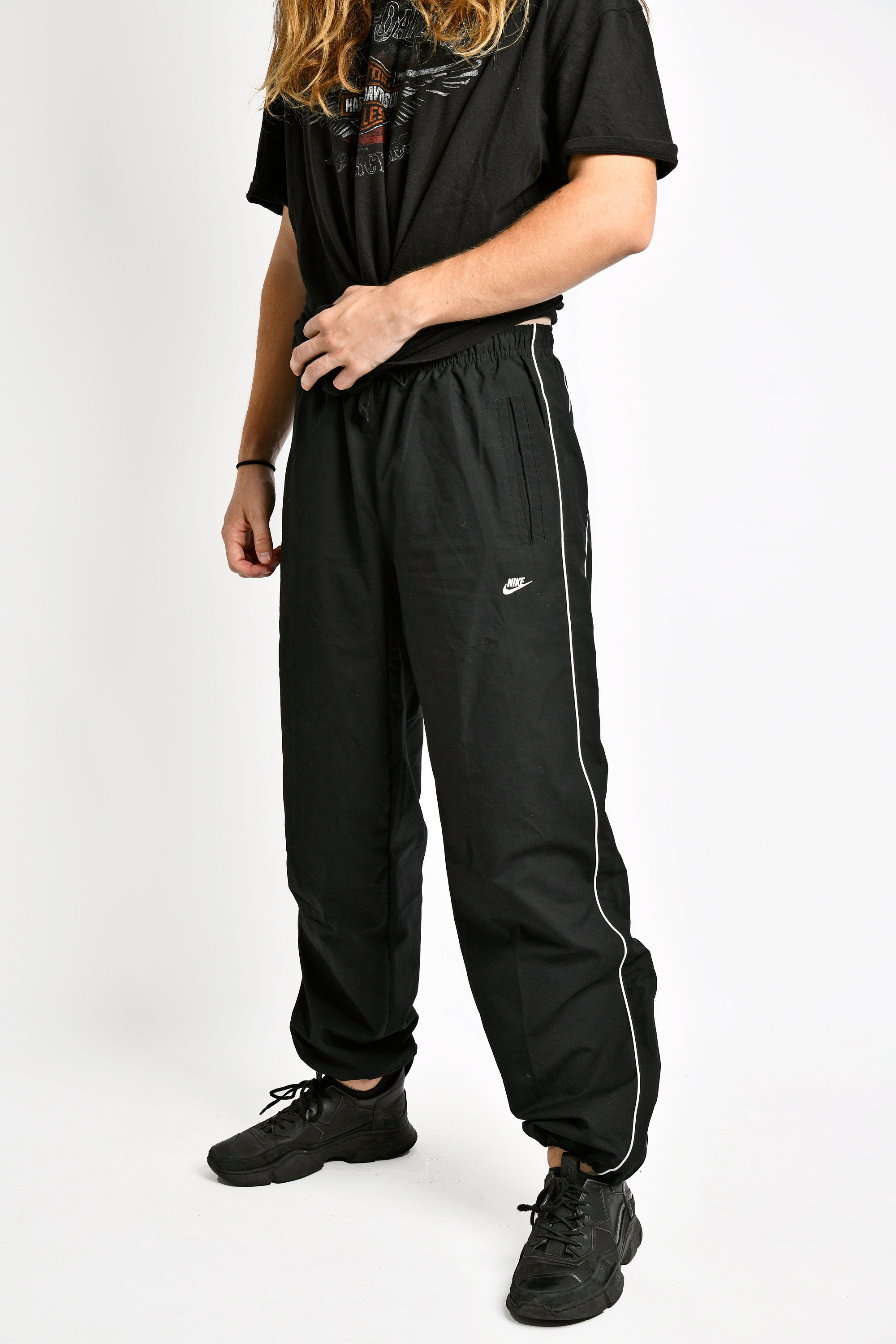 90's Nike Black Nylon Pants - M – JReyesFashion