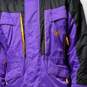 90s vintage parka jacket in purple Warm fall winter ski jacket men Retro 80s skiing sport hooded snow shell coat Large L size image 4