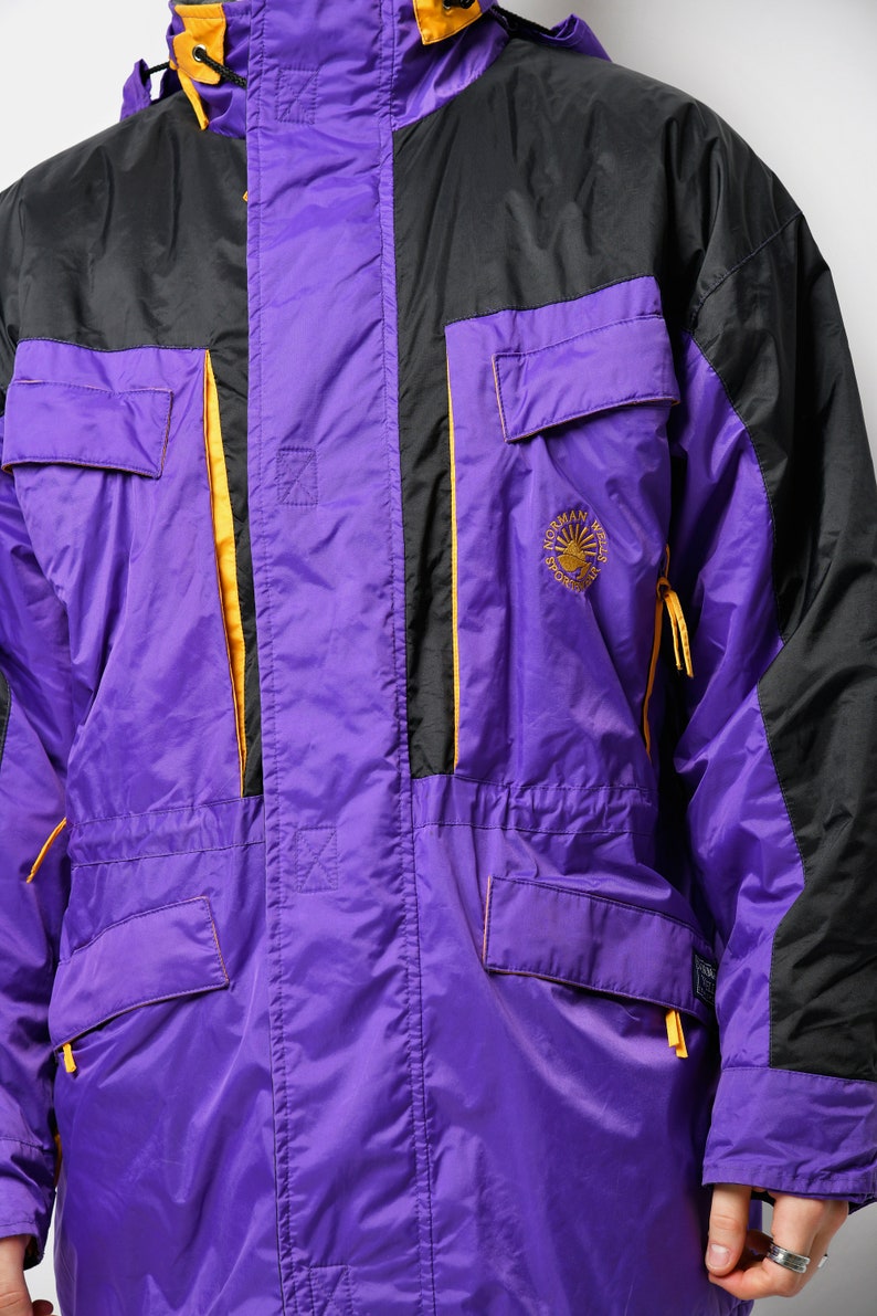 90s vintage parka jacket in purple Warm fall winter ski jacket men Retro 80s skiing sport hooded snow shell coat Large L size image 4