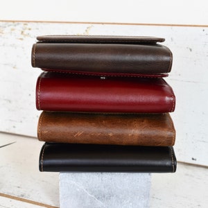 Cartera de cuero para mujer, cartera de cuero, cartera bifold clásica, cartera personalizada, cartera de cuero hecha a mano