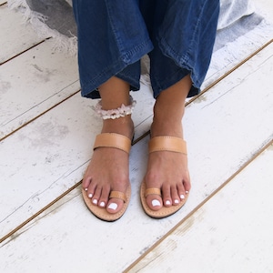 fedra2 sandals/handmade leather sandals/ancient grecian sandals/toe ring sandals/women leather sandals
