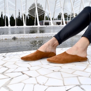 Mocasines de ante con punta: mocasines griegos sin cordones hechos a mano