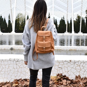 Genuine Leather Backpack ”DORIS” Medium