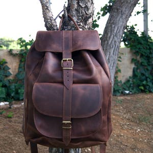 Genuine leather backpackDORIS Large image 7