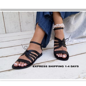 JASSET schwarze Sandalen / antike griechische Ledersandalen / strappy Sandalen / römische Sandalen / Zehen Ring Sandalen / klassische Ledersandalen / handgefertigt