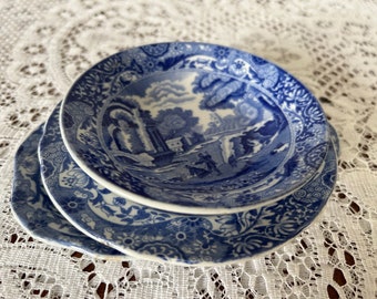 3 Copeland Spode Blue Italian Design Small Plates / Dishes - Blue Back-Stamps