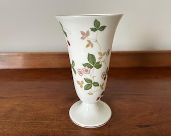 1970s Wedgwood Bone China Trumpet Vase - Wild Strawberry Pattern - 7"