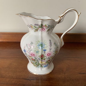 Aynsley Wild Tudor Design Jug / Vase, 1970s