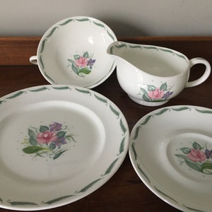 Susie Cooper &#39;Fragrance&#39; Design Quartet - 8.5&quot; Plate, Soup Bowl and Saucer and Milk Jug