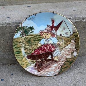 Loveable Teddies Plate, Harvest Time, Vintage Teddies,Vintage Decor, Vintage plates, Teddy Bear Decor, 1980s Decor