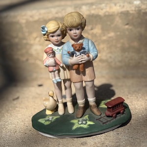 Estatueta de Jan Hagara, estatueta de edição limitada, estatueta de porcelana de Jan Hagara, Jan Hagara colecionável Ashley e Andrew