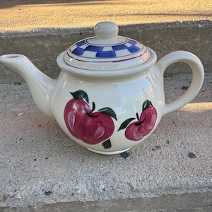 Vintage JcPenny’s Teapot, Apple Teapot, Grannycore Decor, Cottagecore, 90s, Countrycore