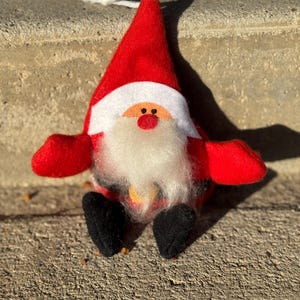 Vintage Hallmark Santa, Santa Plush, 1984 Vintage Santa Decor, Christmas Decor