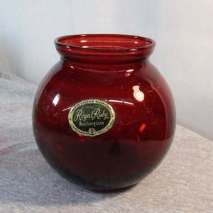 Anchor Hocking Royal Ruby vase