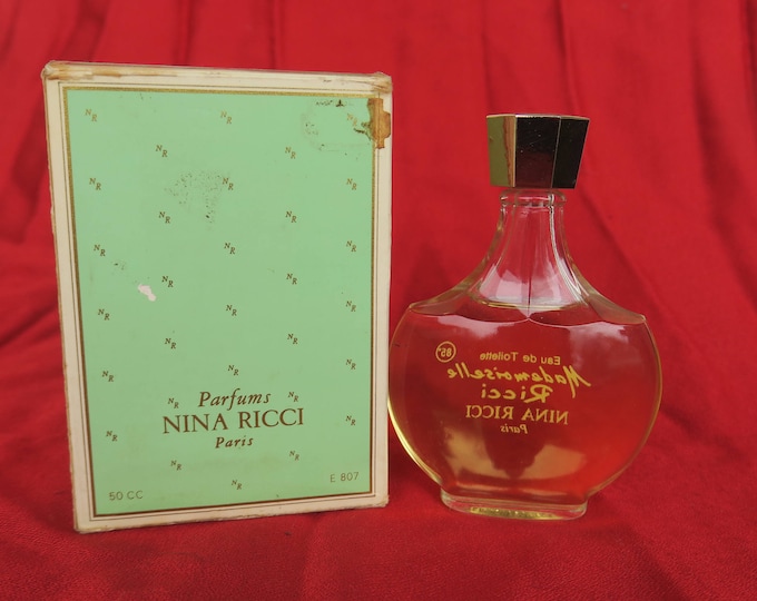 ancien flacon Mademoiselle Ricci de Nina Ricci by Lalique