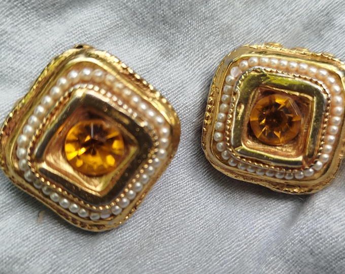 paire de boucle d'oreille clips par Kalinger, design des années 80