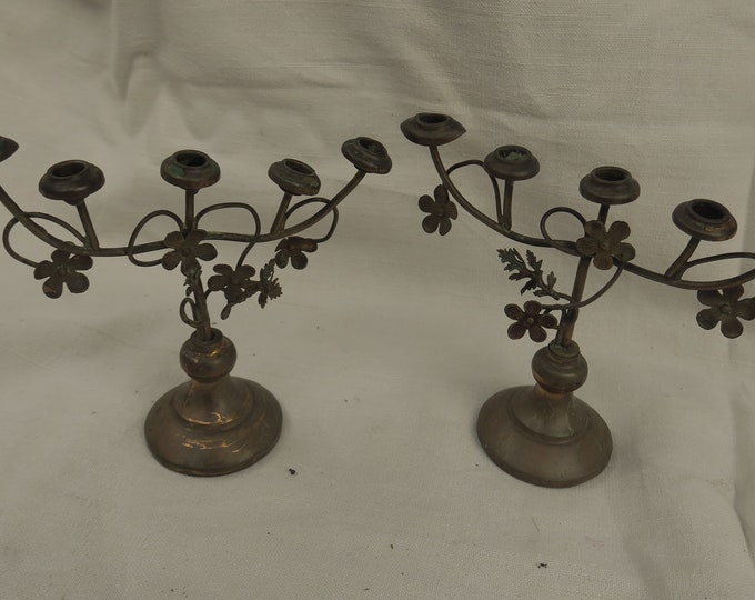 paire de petits candélabres bougeoirs anciens, objet d'autel de chambre de prière