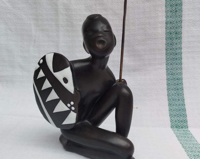 ancienne céramique, Africain, année 50 signée Anzengruber N ( accident non visible )