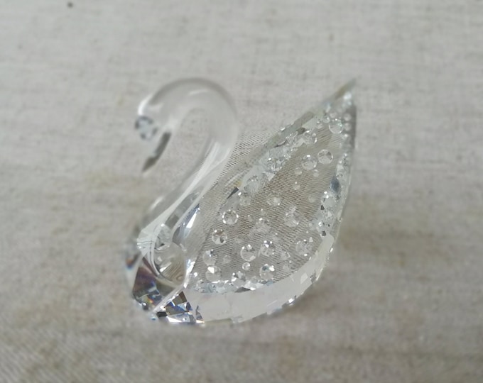 petit cygne en verre signé par Swarovski