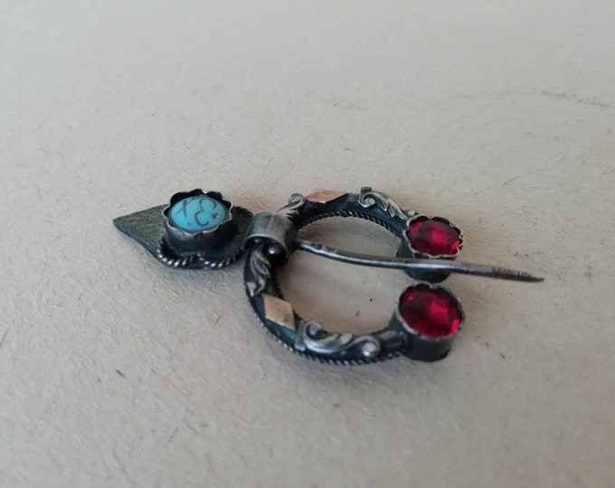 bijoux vintage- ancien fibule