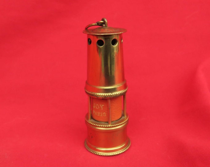 superbe briquet ancien en forme de lanterne et titré Joy Paris