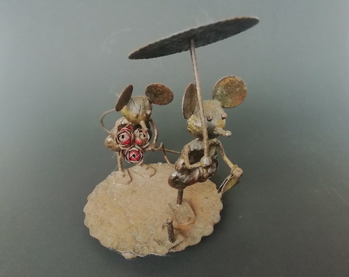 sculpture en métal artisanale de Mickey & Minnie