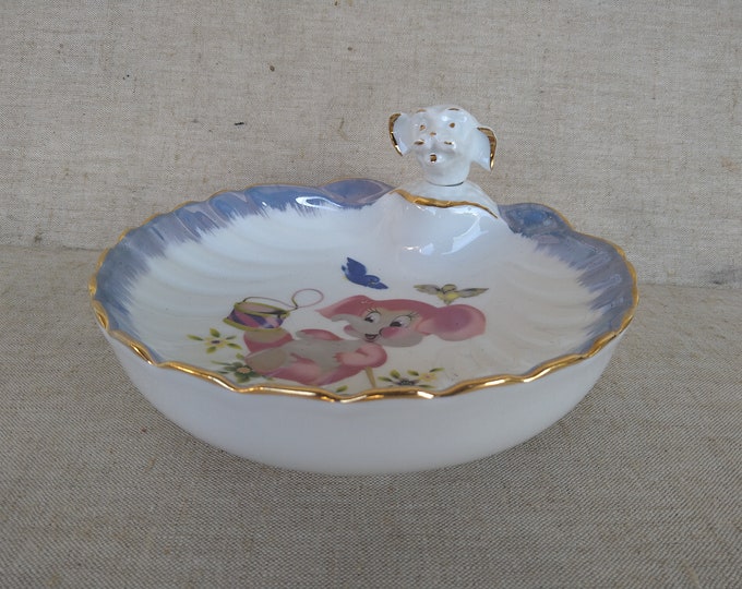 belle assiette à bouillie ancienne porcelaine le trèfle Limoges, éléphant & tête de chien