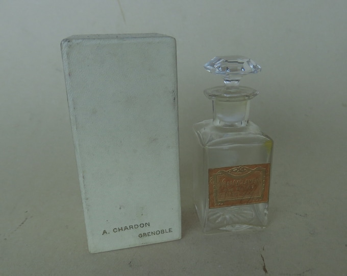 ancien flacon à parfum de collection " Vrai cyclamen des Alpes, Chardon, Grenoble "