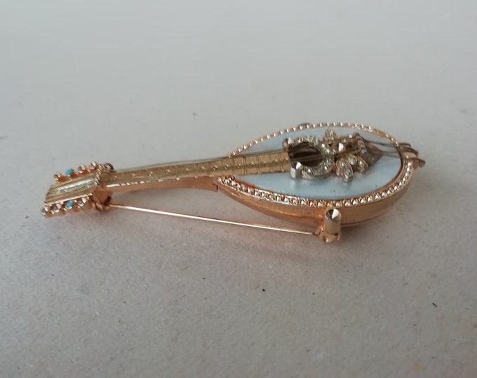 grande et belle broche ancienne en forme de mandoline