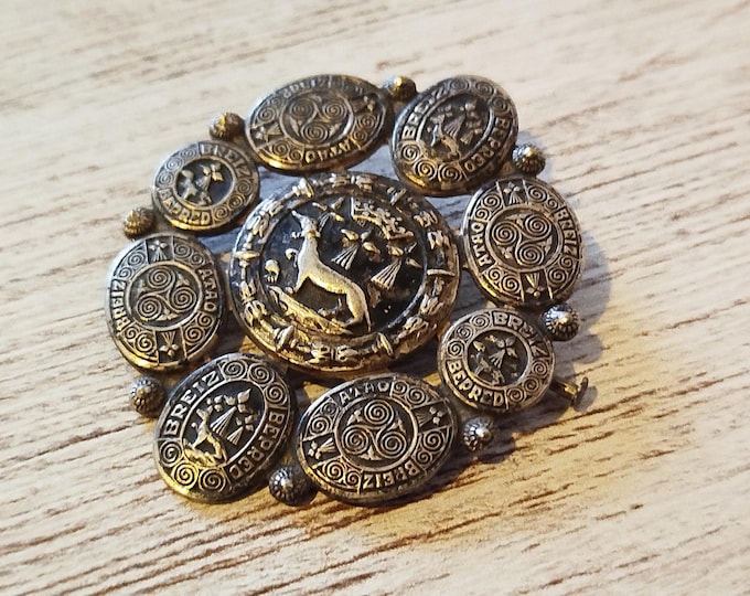 broche ancienne Bretonne, Bijoux homme ou femme de la marque Kelt