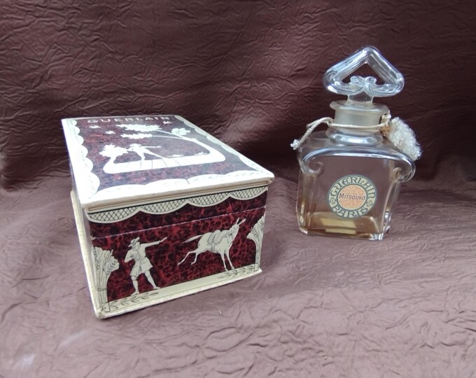 flacon à parfum ancien Mitsouko de Guerlain création Baccarat, flacon de collection