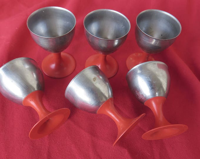 6 coquetiers en aluminium des années 70,pieds façon table Knoll,6 70s