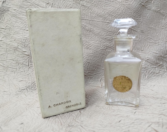 ancien flacon à parfum de collection " Vrai cyclamen des Alpes, Chardon, Grenoble "