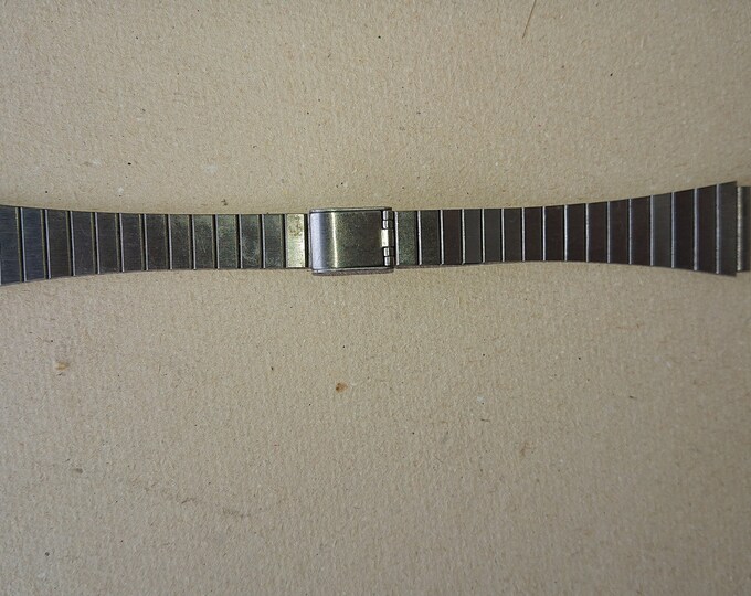 bracelet de montre dame vintage Stainless Stell, acier chromé ou métal gris